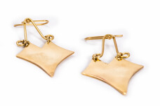 Bat Shaped Hammered Brass Plate Earrings
